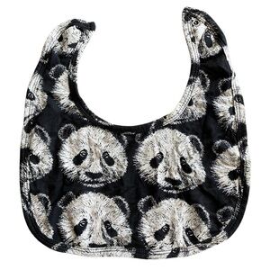 Kate Quinn baby bib